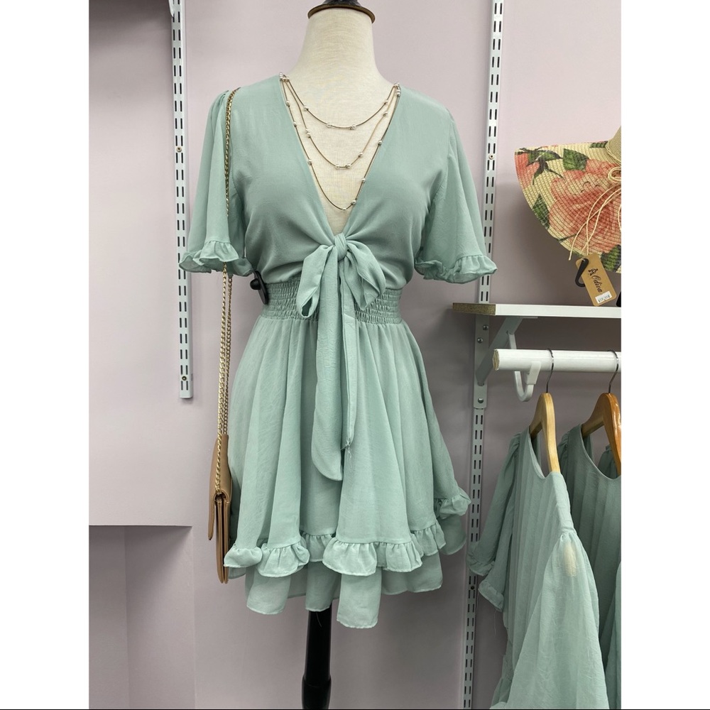 She + Sky crinkled woven dress w/ front tie detail